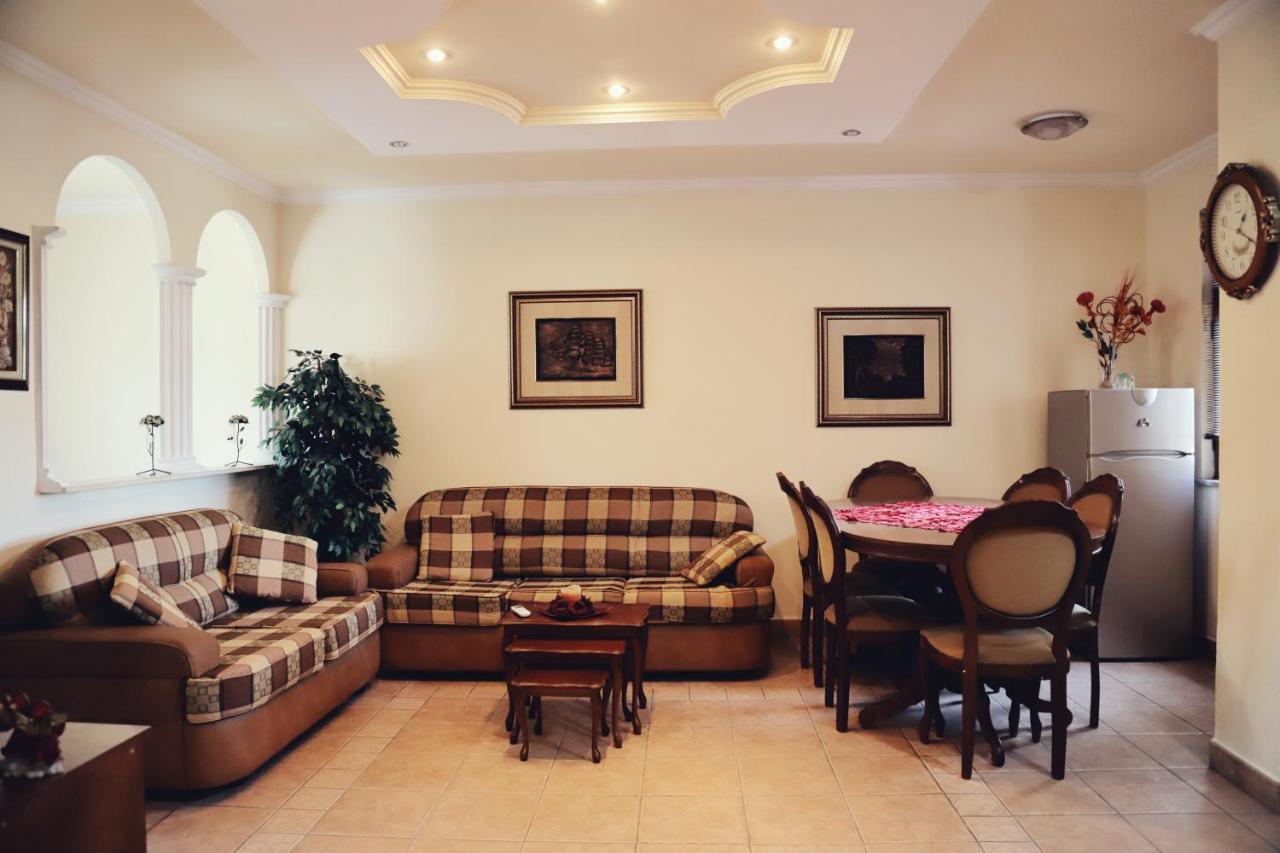 Tirana Taiwan Center Apartment Ngoại thất bức ảnh